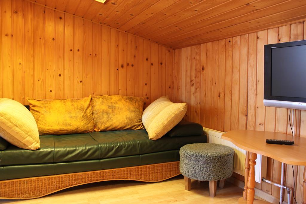 Ferienwohnung Jauku Erdvu Silta Kaunas Zimmer foto